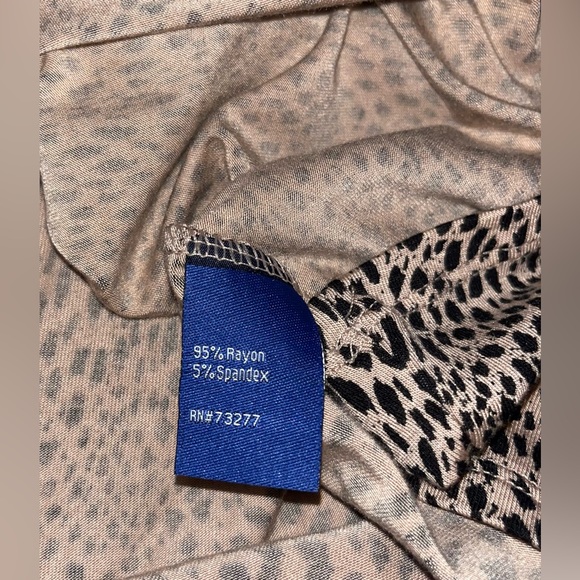 NWT APT 9 High Neck Cheetah Top - Picture 5 of 8